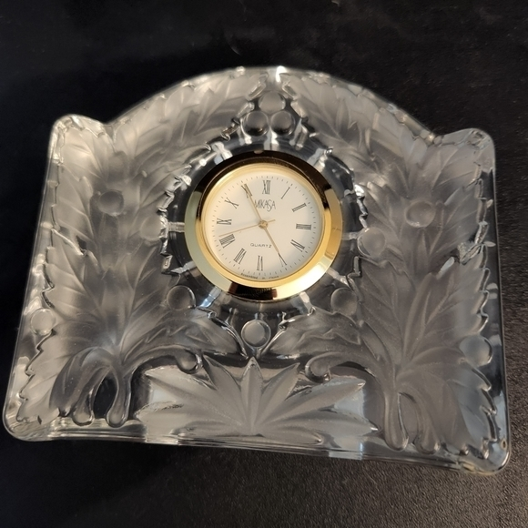 Mikasa Maple Crystal Desk Clock NIB - Picture 1 of 7